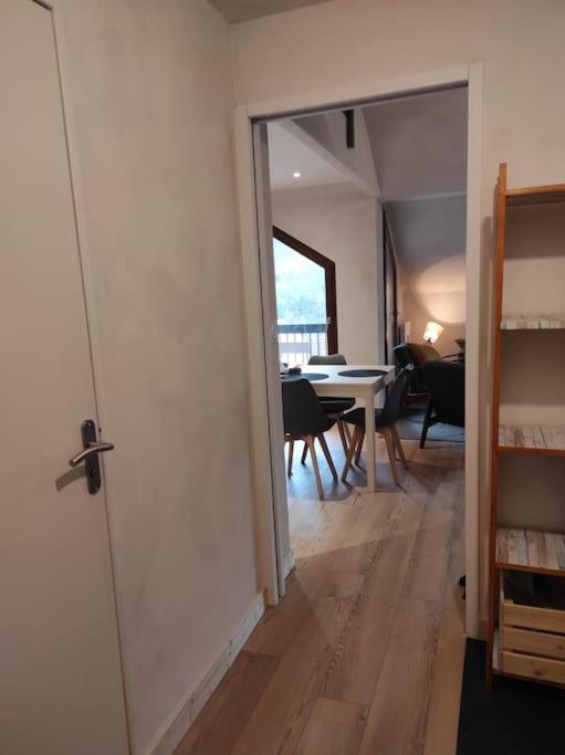 Appartement Vue Montagne, Cosy Et Chaleureux Briançon Buitenkant foto